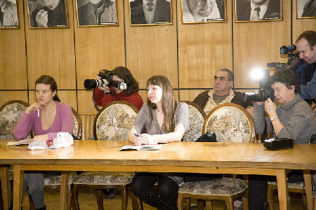 пресс-конференция премии "Золотой орел"-2009