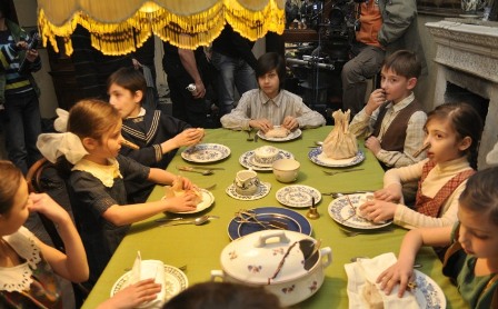 кадр из фильма "Все ушли"