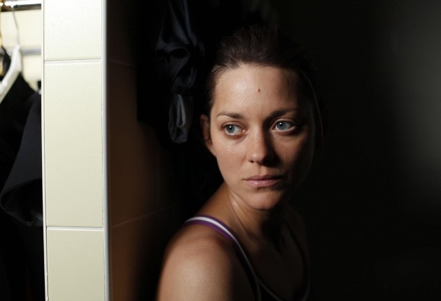 кадр из фильма "Ржавчина и кость", реж. Жак Одиар