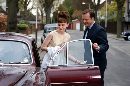 кадр из фильма "Воспитание чувств"