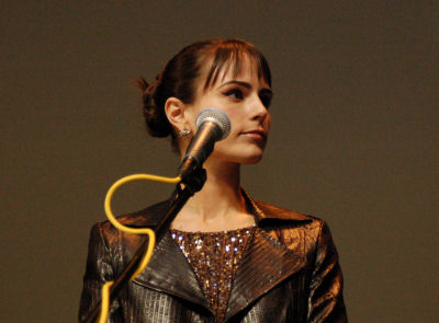 актриса Джордана Брюстер