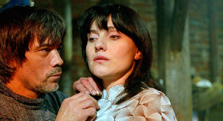 кадр из фильма "Голубка"