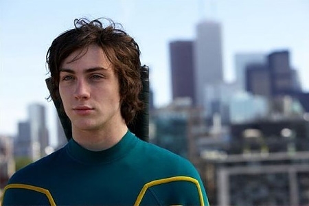 кадр из фильма "Пипец"