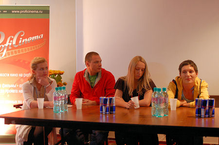 Ночь обожателей кино, съемочная группа фильма "Будь со мной" - режиссер Мария Максимова, актриса Мария Бушмелева, продюсер Илья Максимов