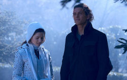 кадр из фильма "Обитаемый остров", актеры Василий Степанов и Юлия Снигирь