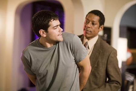 кадр из фильма "Разумное сомнение"