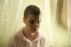 кадр из фильма "Скажи Лео", актриса Анна Старшенбаум