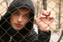 кадр из фильма "Скажи Лео", актер Андрей Щипанов