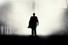 кадр из фильма "Мститель" кадр из фильма "Мститель"