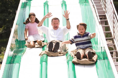 кадр из фильма "Так себе каникулы"