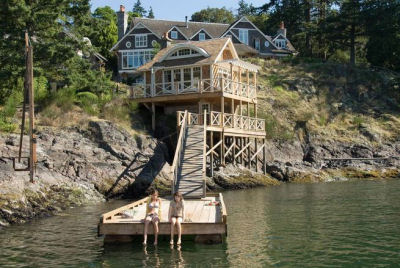 кадр из фильма "Незваные"