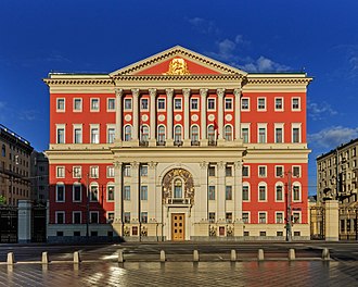 Мэр Москвы снял ограничения на работу киностудий Мэр Москвы снял ограничения на работу киностудий