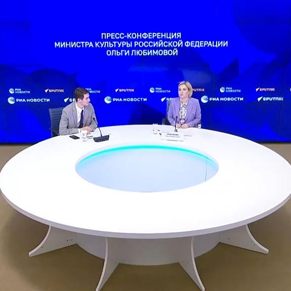 Нелегальный прокат, летний сезон и 42 млрд рублей: итоги пресс-конференции Ольги Любимовой