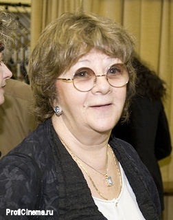 Комедия суриковой. Комедия суриковой. Сурикова режиссер. Комедия суриковой. Комедия суриковой.