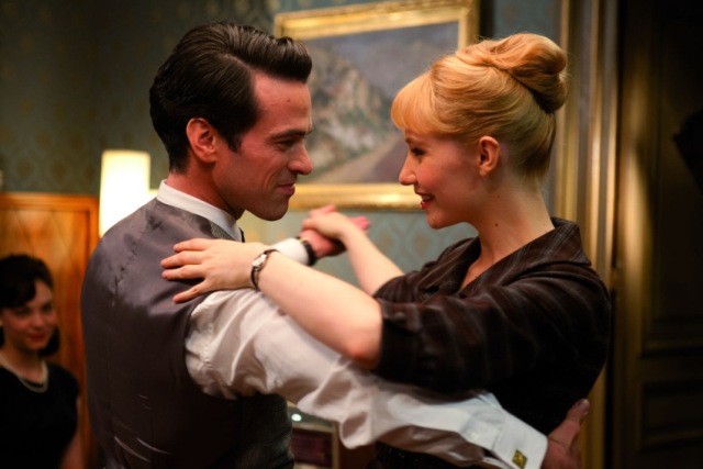 кадр из фильма "Любовь на кончиках пальцев"