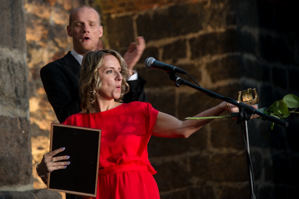 22 кинофестиваль "Окно в Европу", закрытие, продюсер Екатерина Филиппова и актер Юрий Колокольников