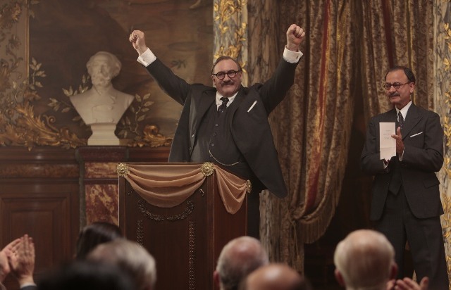 кадр из фильма "Лига мечты"