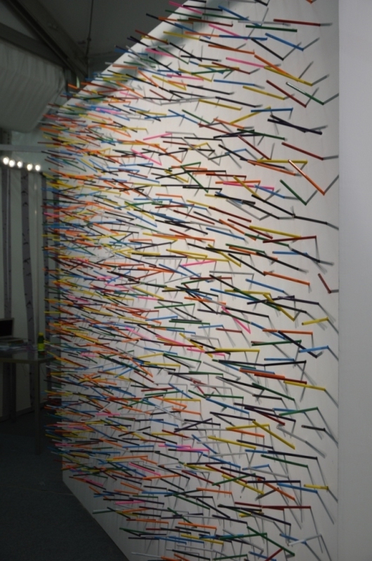 Международный рынок анимации в Анси (MIFA). Карандаши-инсталляция