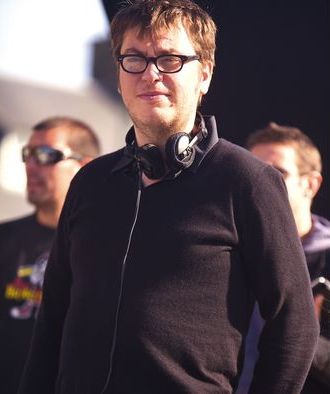 режиссер Режи Руансар