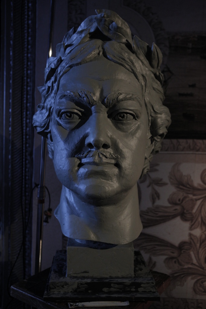 Фотографии для иллюстрации фактов о фильме Медный всадник России 