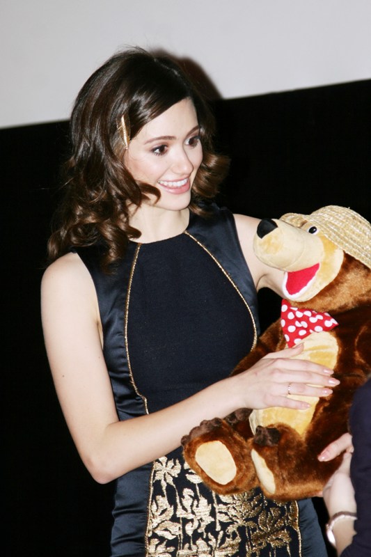 показ фильма "Прекрасные создания", актриса Эмми Россам