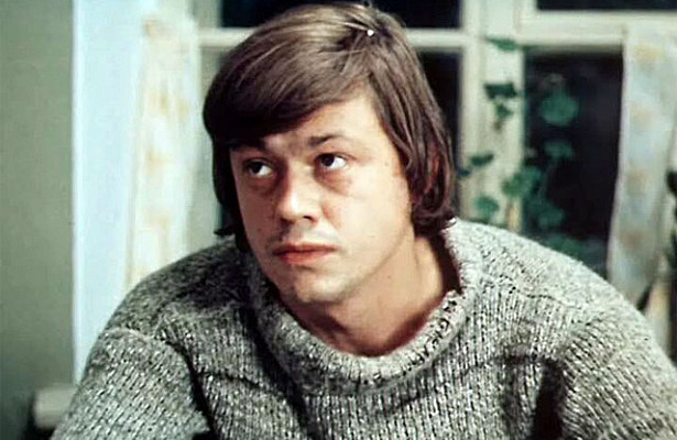 Кадр из фильма "Старший сын"