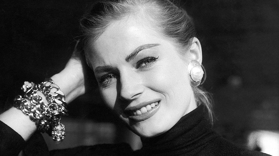 Анита Экберг