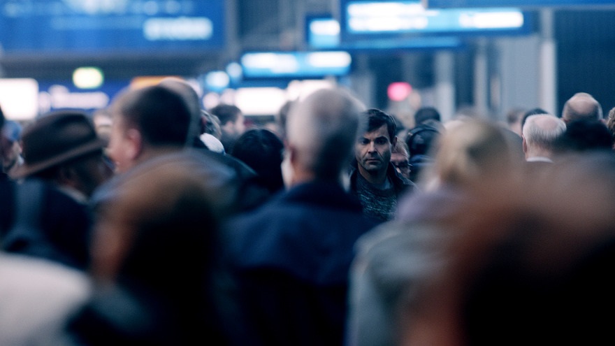 кадр из фильма Руки моей матери