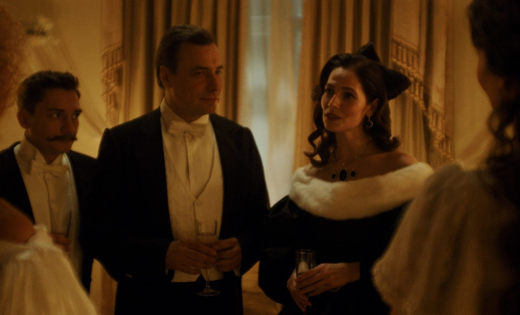 Кадр из фильма Семейное счастье