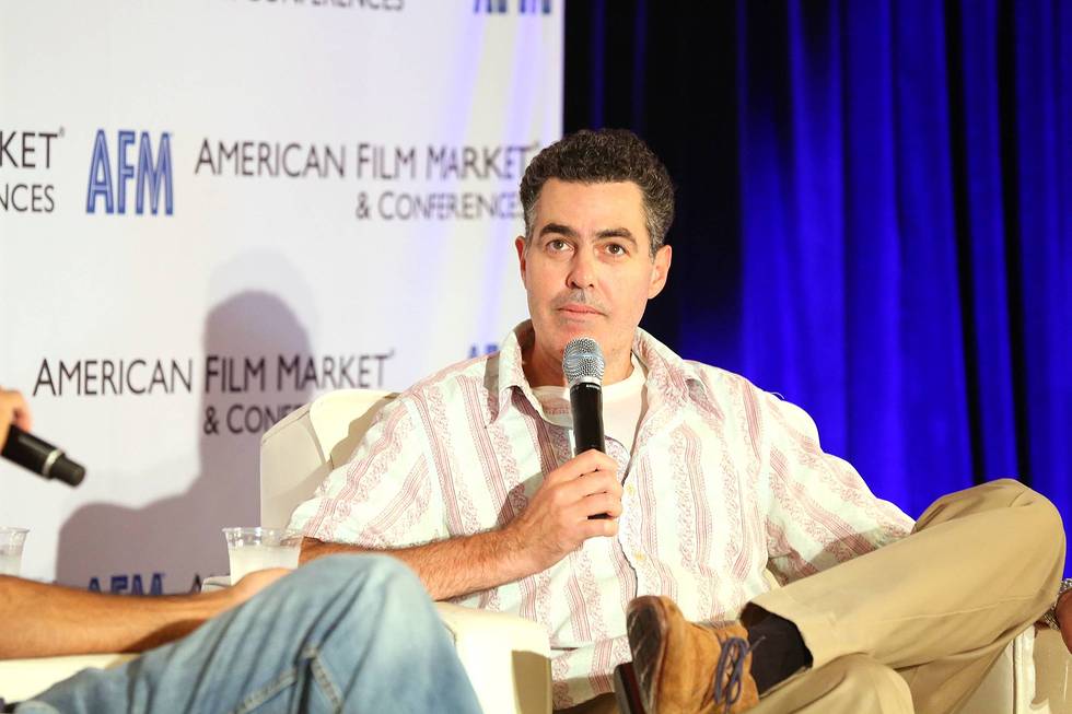 Американский кинорынок 2014 (AFM 2014), Адам Каролла - выступление "Дорога трудна: Путешествие комика от краудфандинга к дистрибьюции"