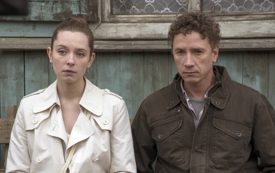 Кадр из фильма "Ненастье" Кадр из фильма "Ненастье"