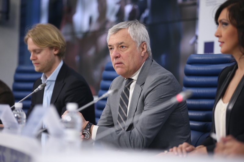 пресс-конференция официальной делегации российских кинематографистов, участвующих в работе 69-го Каннского международного кинофестиваля и кинорынка, Илья Стюарт, Вячеслав Тельнов, Екатерина Мцитуридзе