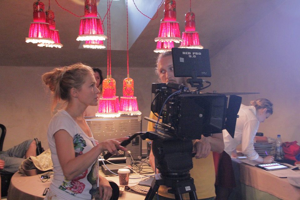 Эльвира Болгова на съемках фильма Афродиты Эльвира Болгова на съемках фильма Афродиты