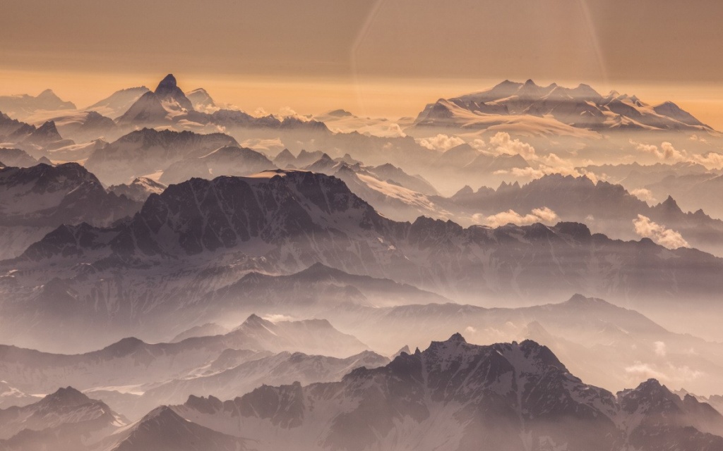 кадр из фильма Горы