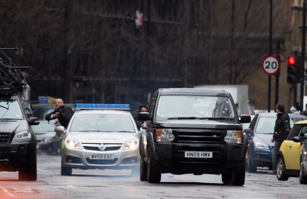 кадр из фильма "Падение Лондона" кадр из фильма "Падение Лондона"