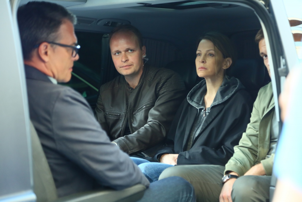 кадр из сериала Подражатель