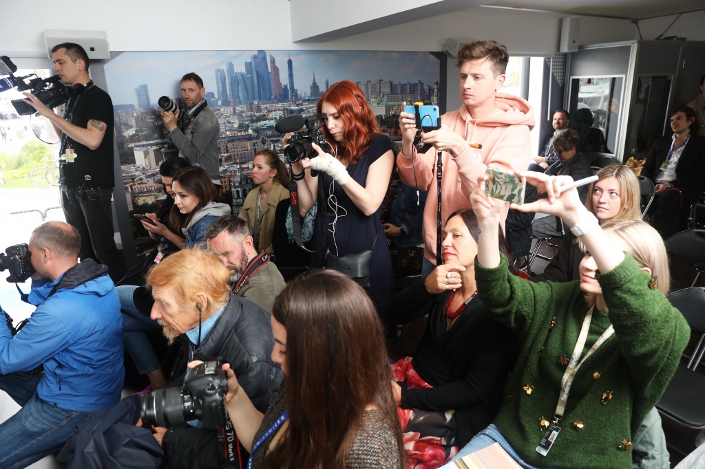 Пресс-конференция Give Me Liberty