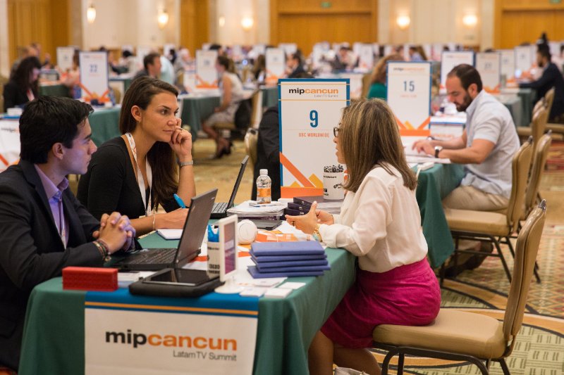 MIPCancun, рабочие встречи с дистрибьюторами