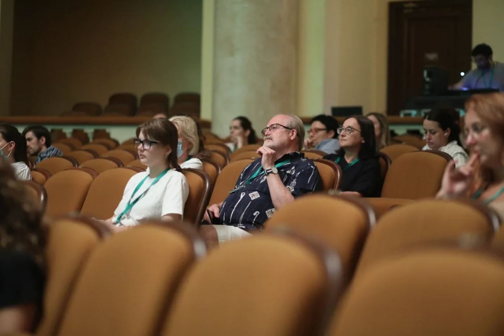 31 Открытый российский кинофестиваль Кинотавр Public Talk с представителями онлайн-платформ 13 сентября 2002