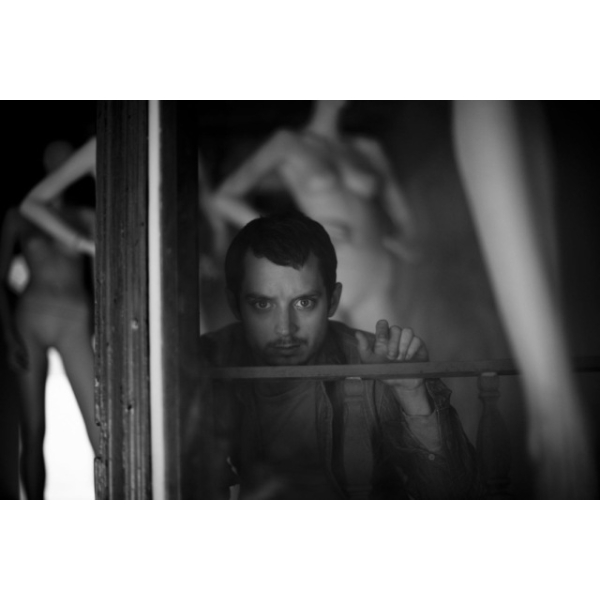 Маньяк снял девушку. Макс ващенко маньяк в лесу. Фото для пранка. Маньяк снял девушку. Смехно маньяк.