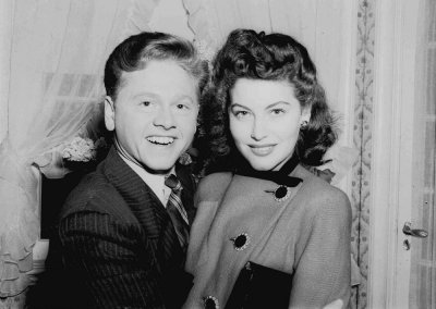 актер Микки Руни и актриса Ава Гарднер