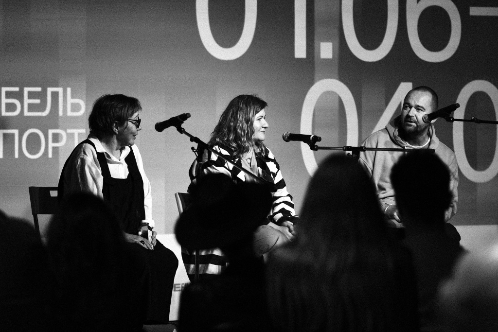 Показ фильма Три минуты молчания на фестивале Пример интонации Показ фильма Три минуты молчания на фестивале Пример интонации