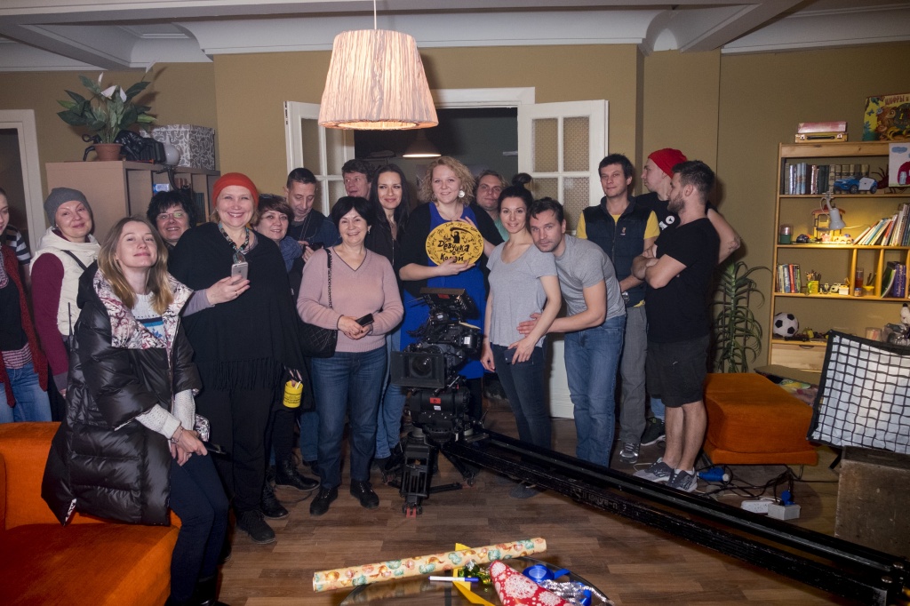 на съемках фильма Девушка с косой