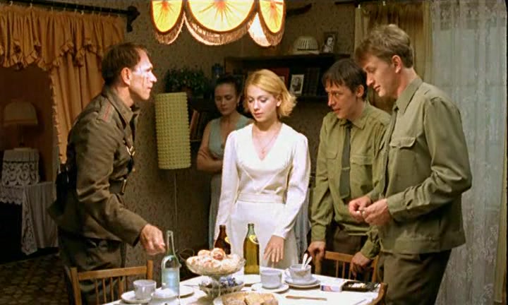 кадр из сериала Граница. Таёжный роман