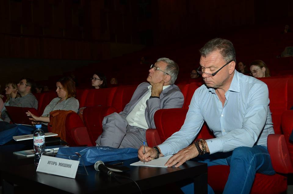 9 Питчинг дебютантов, продюсер Игорь Мишин 9 Питчинг дебютантов, продюсер Игорь Мишин