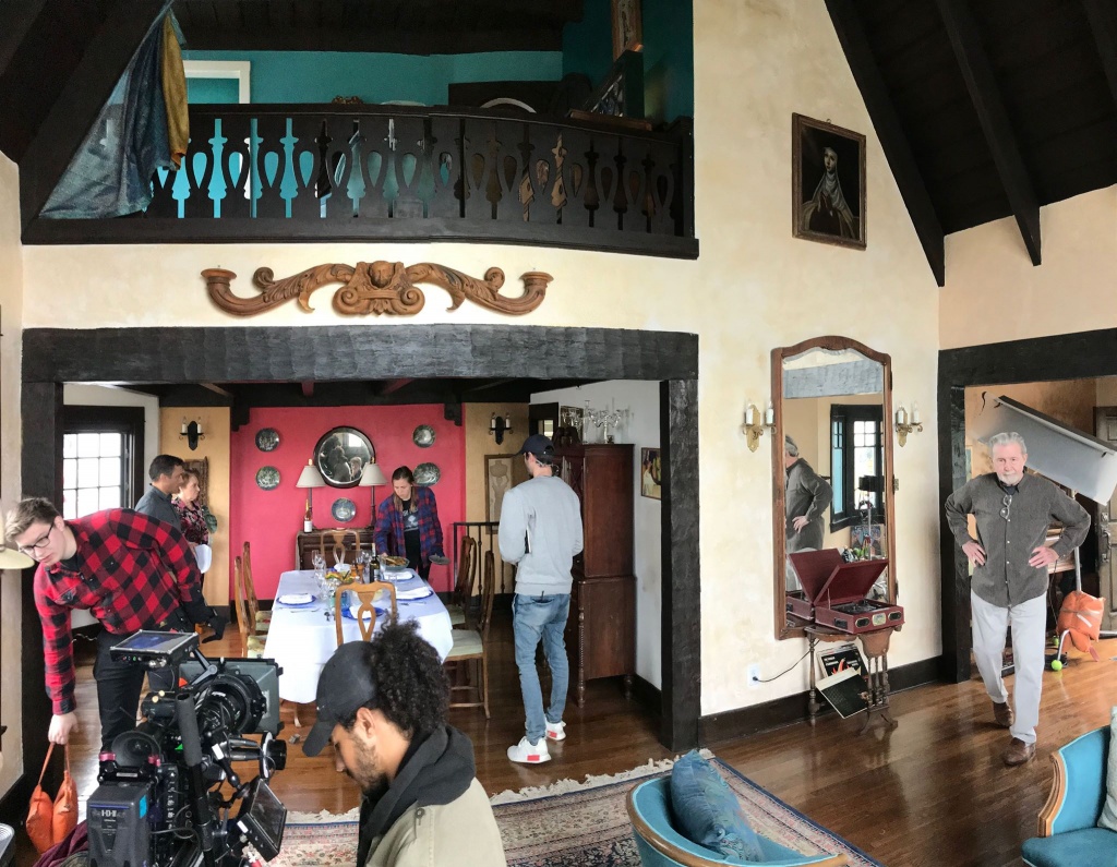 Художник-постановщик Ксения Максимова 