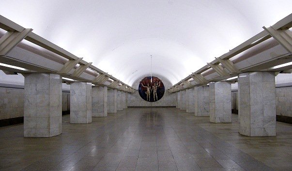 станция метро Полянка