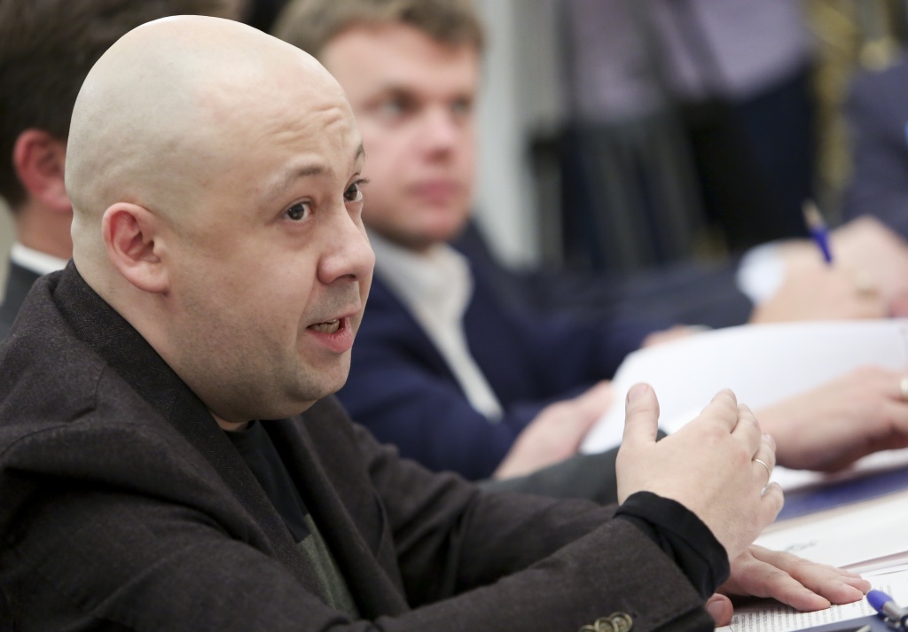 заседание Попечительского совета киностудии Ленфильм, режиссер Алексей Герман-младший