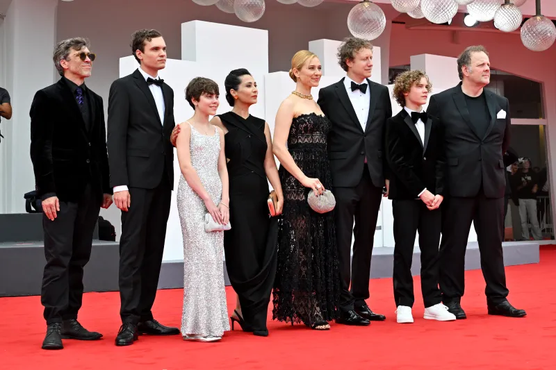 Команда фильма Сирота / Orphan