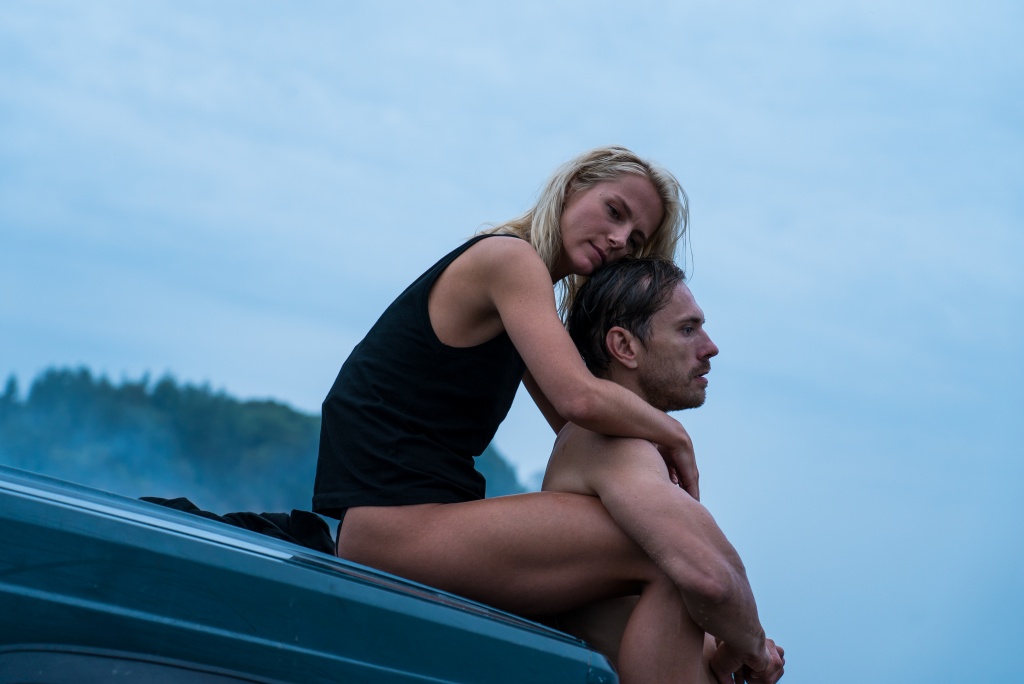 кадр из фильма Коса